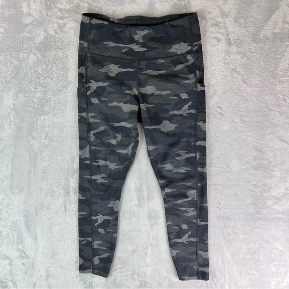 Athleta Ultimate Stash Camo 7/8 Tight Leggings Size Small Cropped Grey Yoga - Picture 2 of 14